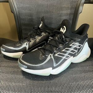 Adidas Mahomes 1 Impact FLX Black White size 12